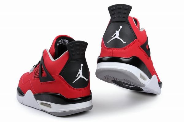 Air Jordan 4 Retro Toro Bravo