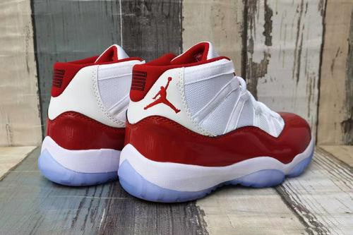 Air Jordan 11 Retro "Cherry"