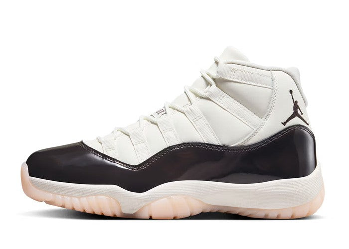 Air Jordan 11 Retro Neapolitan