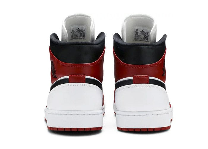 Air Jordan 1 Mid 'Chicago'