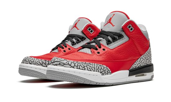 Air Jordans 3 Retro ‘Red Cement’