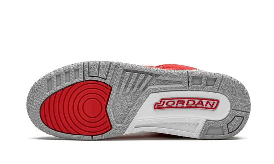 Air Jordans 3 Retro ‘Red Cement’