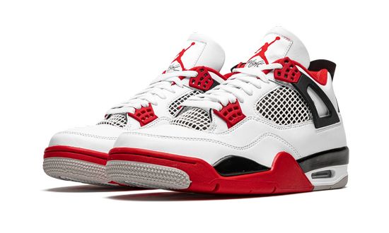 Air Jordans 4 Retro ‘Fire Red’