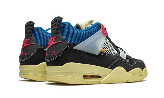 Air Jordans 4 Retro ‘Off Noir’